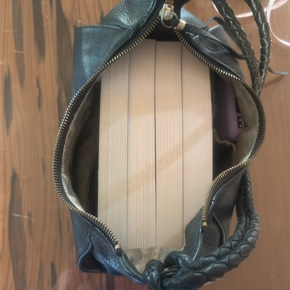 Elliott Lucca black leather purse - Picture 9 of 11